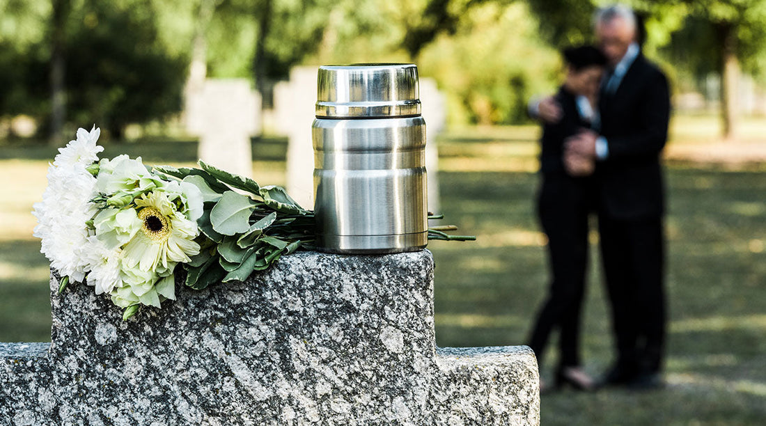 Sarg oder Urnenbestattung